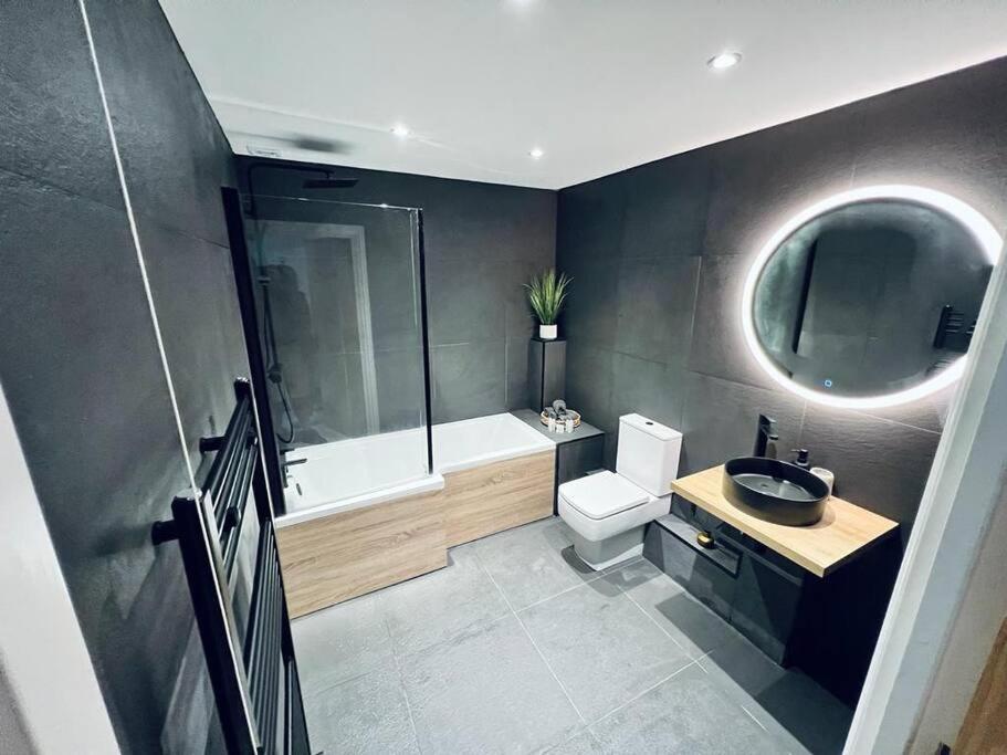 2 Bed Harbourside Penthouse With Hot Tub & Stunning Roof Terrace Apartment Weymouth Bagian luar foto